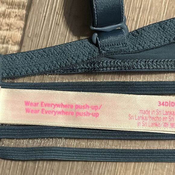 PINK-Victoria’s Secret‎ push-up bra size 34D - Picture 7 of 7